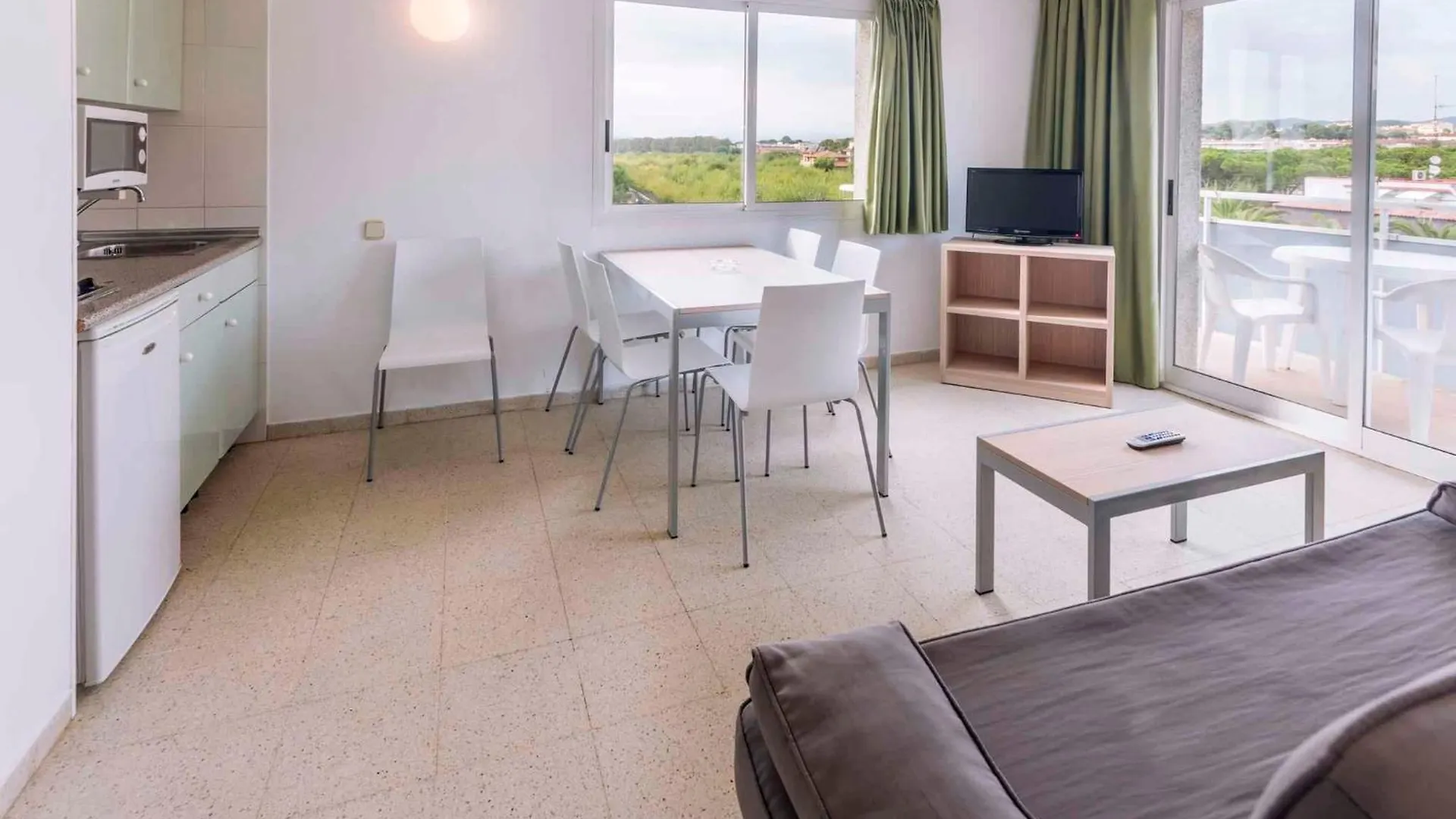 Apartments In Blanes/Costa Brava 35181 Spanien